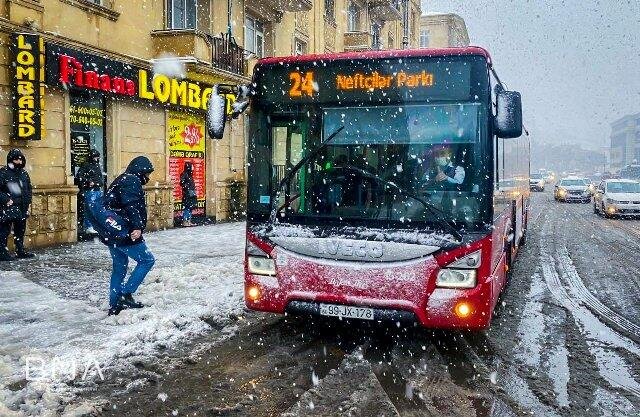 8 martla bağlı direktorlara TAPŞIRIQ VERİLİB - RƏSMİ