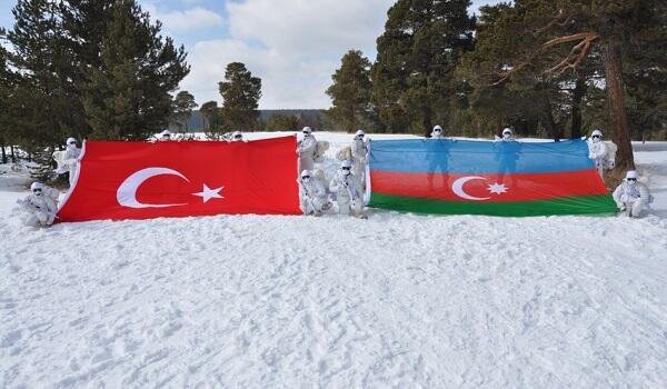 Azərbaycan və Türkiyə birgə təlim keçirir