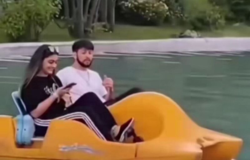 İki gəncin qandonduran hekayəsi