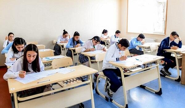 59 minə yaxın uşaq buraxılış imtahanı verdi
