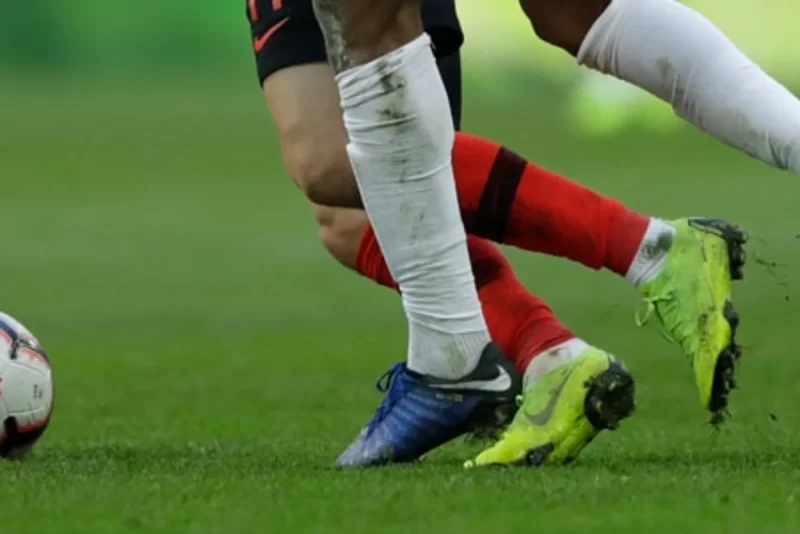 Məşhur futbolçu həyatını itirdi