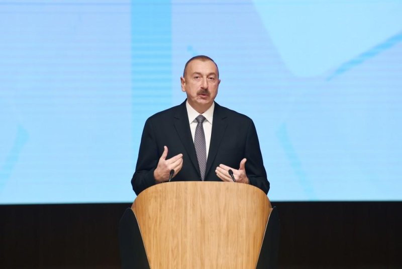 Prezident Bakıda mühüm konfransda iştirak edir