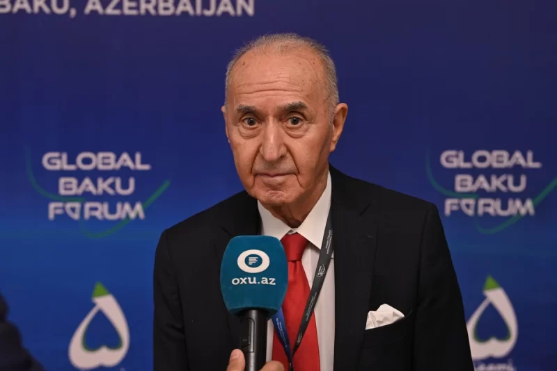 Türkiyənin sabiq xarici işlər naziri: "İşğal dövründə Ermənistana xəbərdarlıq etmişdim"