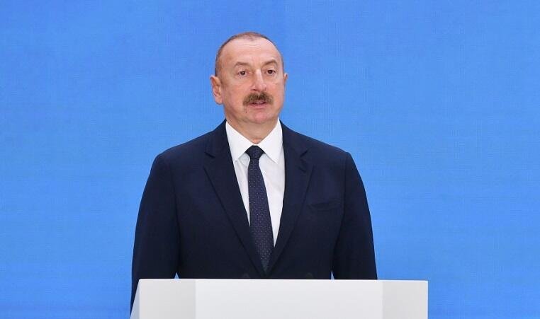 İlham Əliyev Bakı Ekspo Mərkəzində..