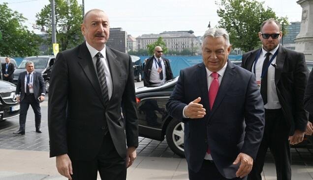 İlham Əliyev Budapeştdə mühüm iclasda iştirak edib