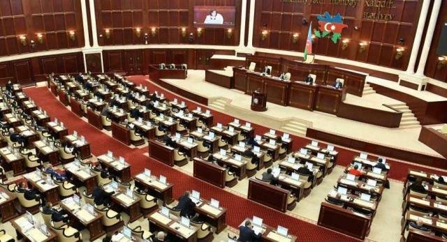 MM-də Elgünün qətli müzakirə olundu