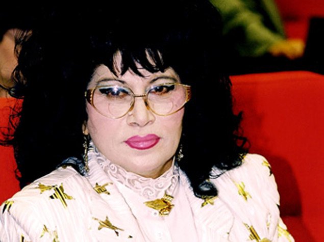 Zeynəb Xanlarova adından dələduzluq edildi