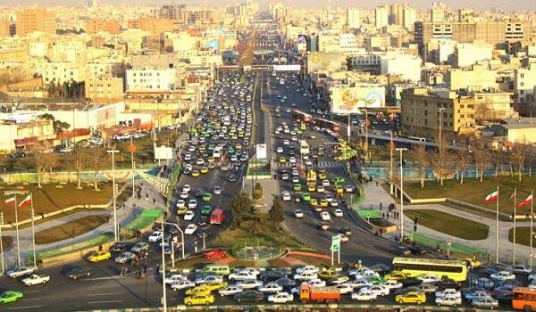 Tehran əhalisi şəhəri tərk edir