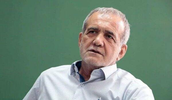 Pezeşkian İsrail hücumu zamanı yaralanıb?