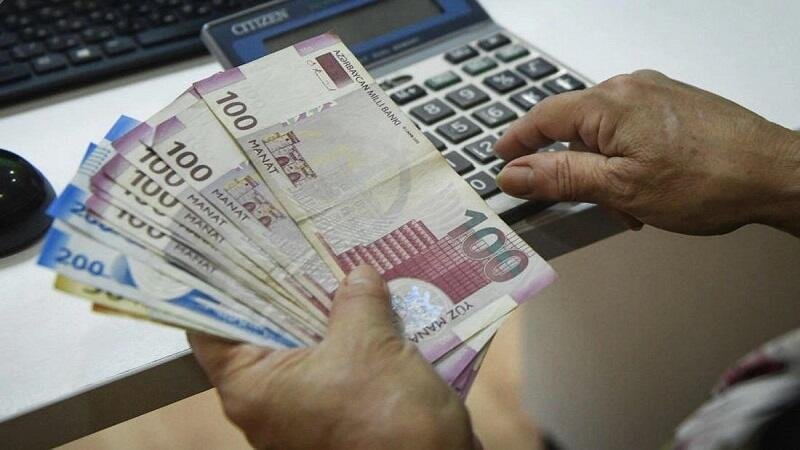 İşəgötürənlərin NƏZƏRİNƏ!