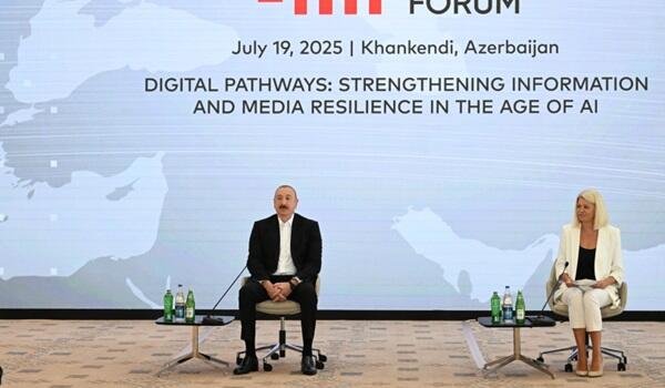 Prezident 3-cü Şuşa Qlobal Media forumunda iştirak edib