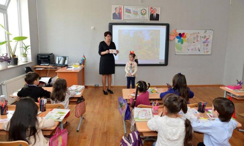 Övladını rus məktəbinə qoymaq istəyənlərin NƏZƏRİNƏ