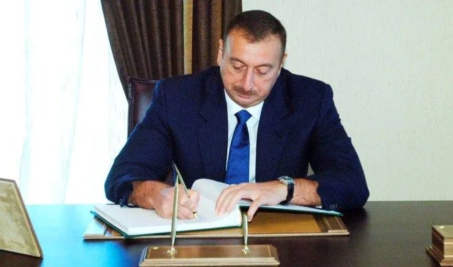 İlham Əliyev onları təltif etdi