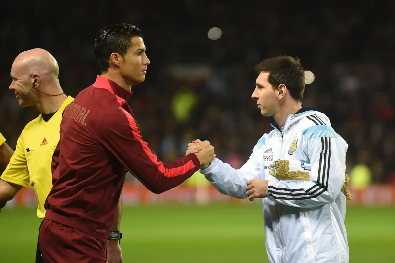 Ronaldo Messi ilə bağlı sualı cavablandırmaqdan imtina etdi