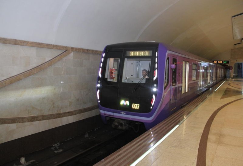 Metrodan istifadə edənlərin NƏZƏRİNƏ