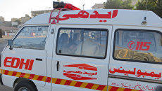 Pakistanda avtobus körpüdən aşıb: 24 ölü