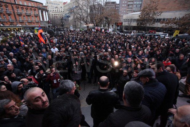 Ermənistanda qiymət artımına qarşı aksiya keçirilir