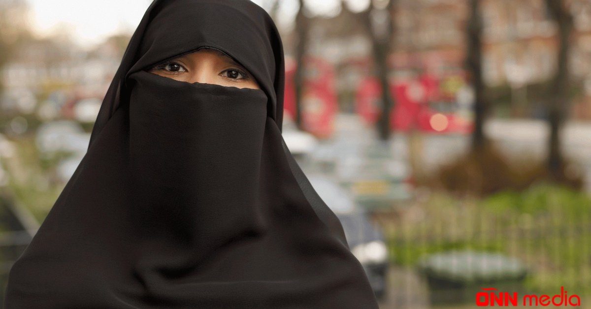 Qazaxıstanda niqab qadağan edildi