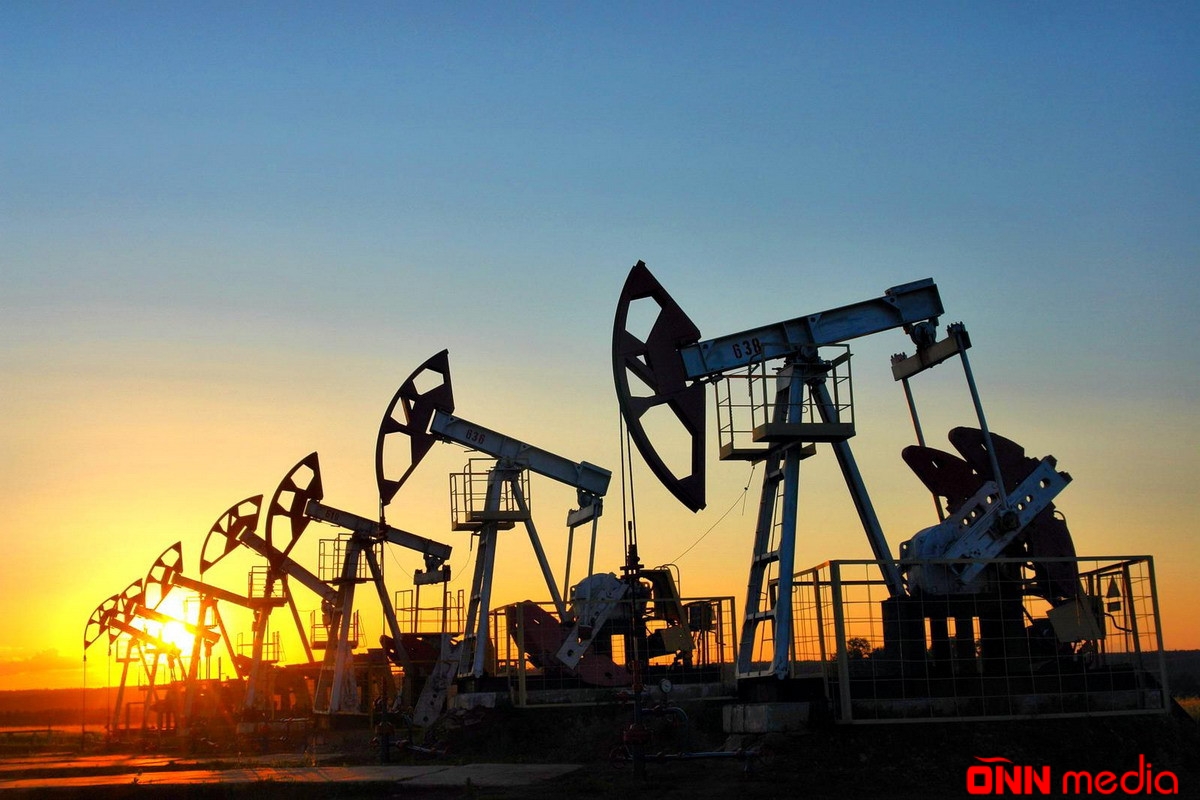 İyul ayı üzrə gündəlik neft hasilatı ilə bağlı məlumatları açıqlandı