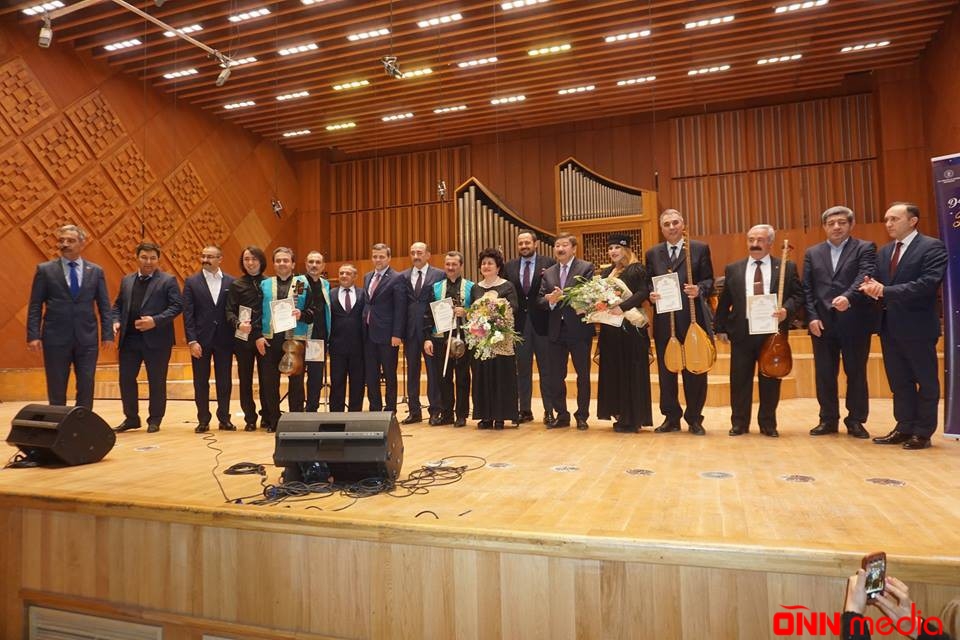 Ankarada “Nəsimi ili”nin açılışı şərəfinə möhtəşəm konsert proqramı təşkil olunub