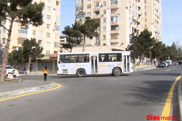Bakıda avtobus sürücüsündən qorxunc görüntü – VİDEO
