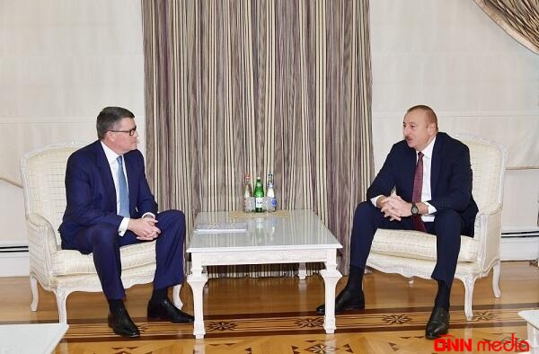 İlham Əliyev CİSCO-nun vitse-prezidenti ilə görüşdü