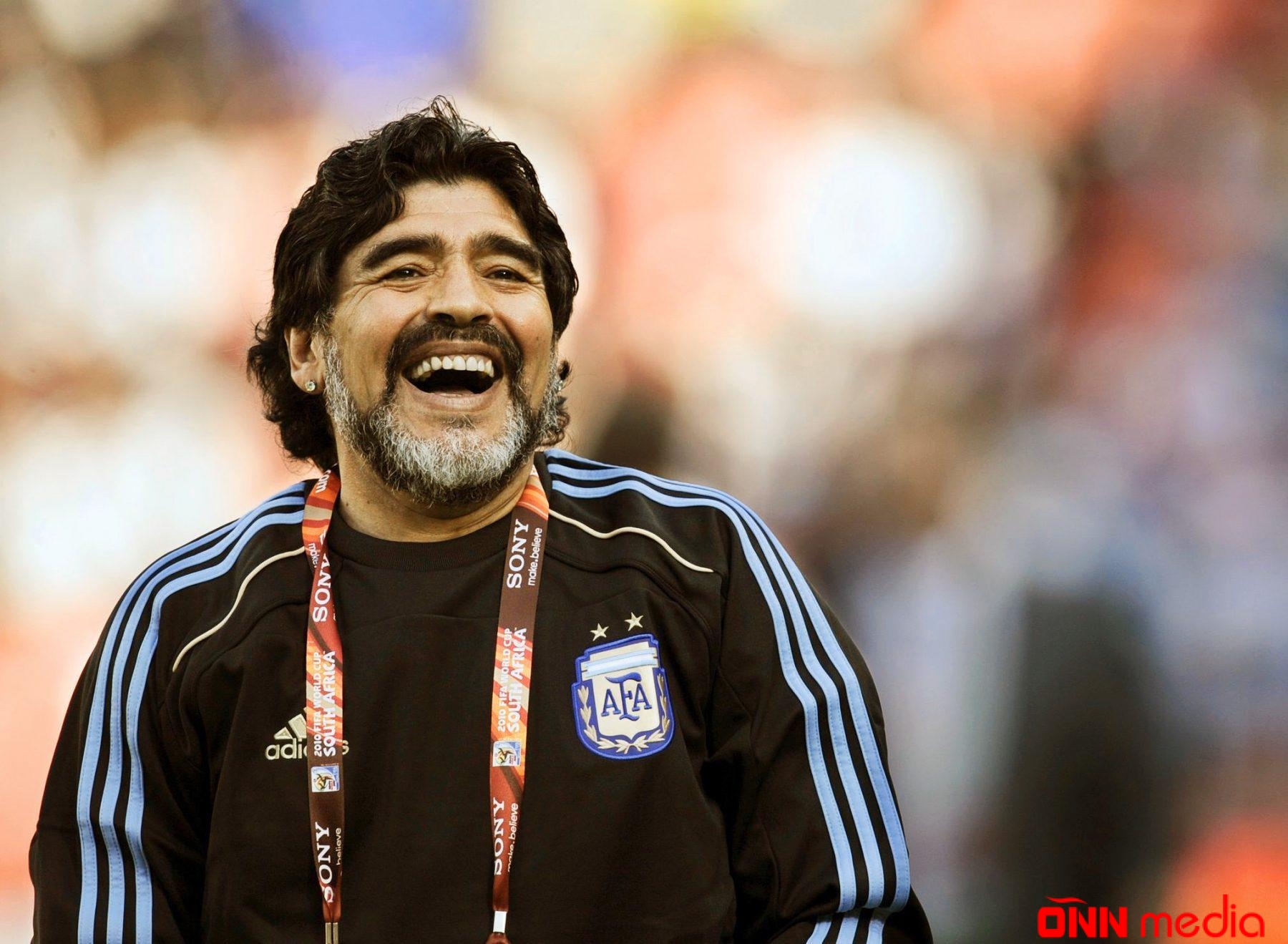 Maradona 60 yaşında HƏYATINI İTİRDİ