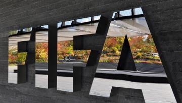 FIFA iki dünya çempionatını ləğv etdi