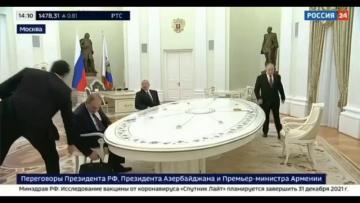 Putin Əliyevi qucaqladı, Paşinyan isə… – Tarixi görüşdən görüntülər – VİDEO