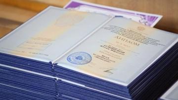 Azərbaycanda xarici diplomların tanınması qaydası dəyişdi