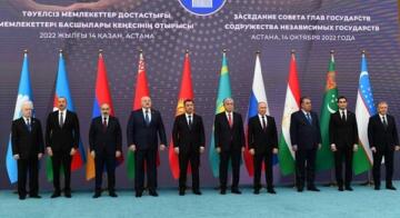 İlham Əliyev Astanada mühüm sammitdə iştirak edir