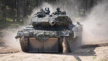 Qadağa götürüldü! Ukraynaya tank tədarükü…
