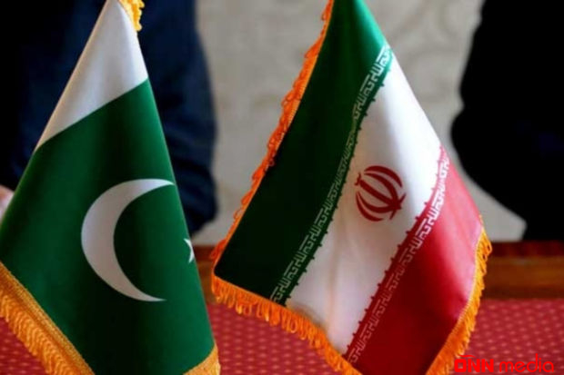 Pakistan İrandakı səfirini geri çağırıb