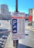 Sürücülərin NƏZƏRİNƏ: Bakının mərkəzində yenidən qurulan parklanmada tariflər müəyyənləşdi